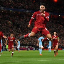 Liverpool renverse Tottenham Hotspur pour mener la Premier League